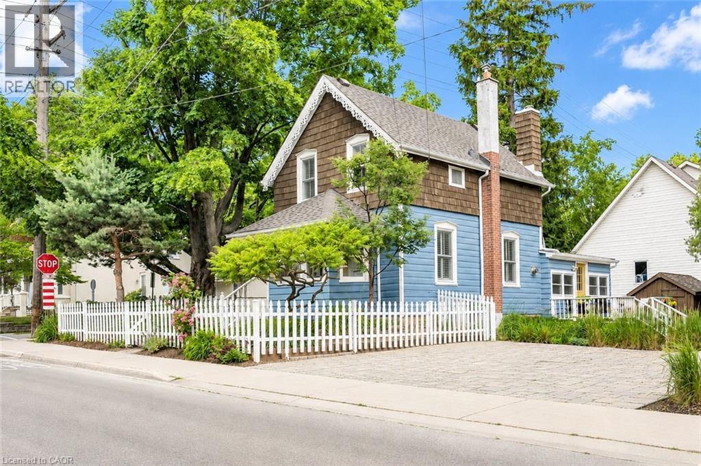 455 NELSON Avenue, Burlington