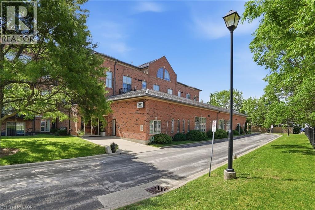 262 DUNDAS Street E UnitNo. 219, Waterdown