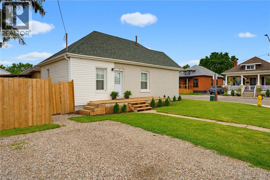 15 GORDON Street, Brantford