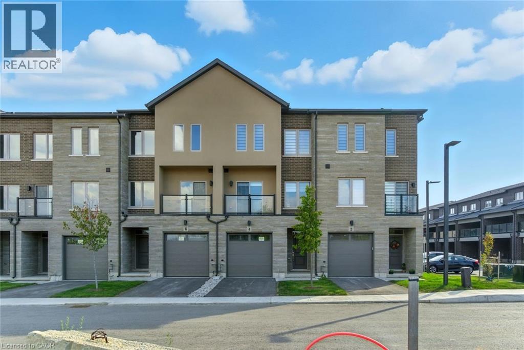 4 CLEAR VALLEY Lane, Mount Hope