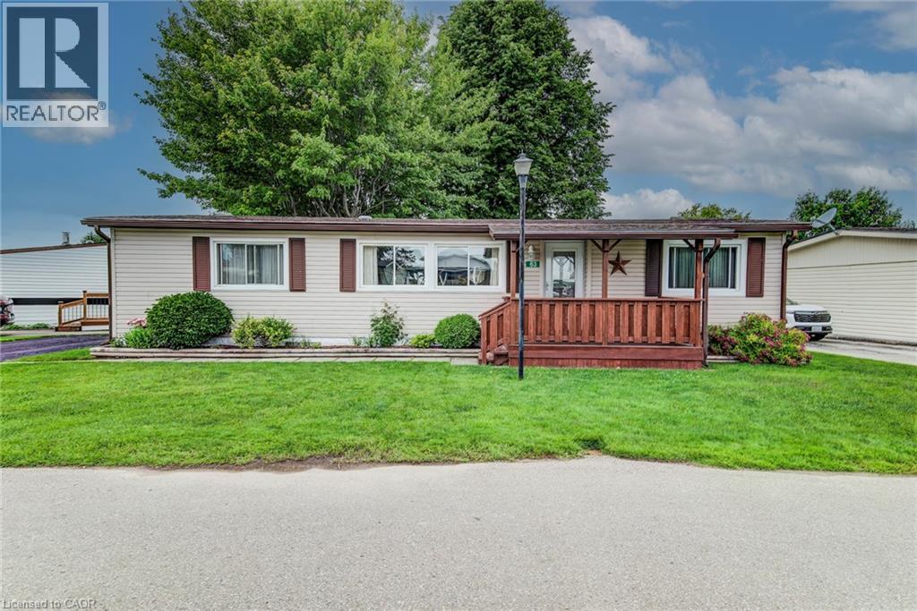 63 FAIRVIEW Crescent, Listowel