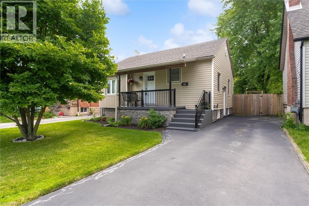 722 BURGESS Avenue, Hamilton