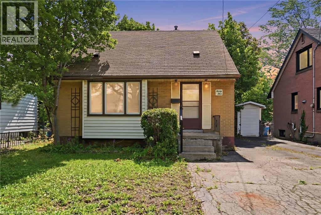34 EATON Place, Hamilton