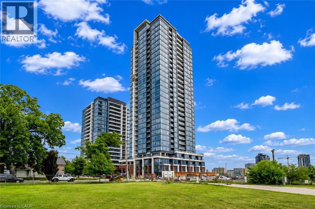 15 WELLINGTON Street S UnitNo. 1007, Kitchener