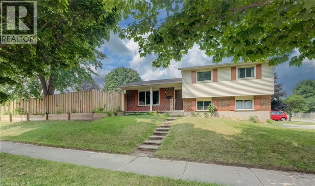 85 FOXHUNT Road, Waterloo