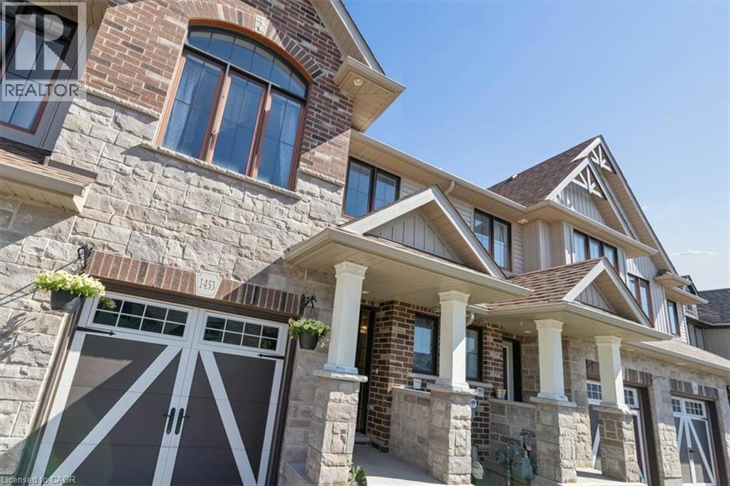 1453 DUNKIRK Avenue, Woodstock