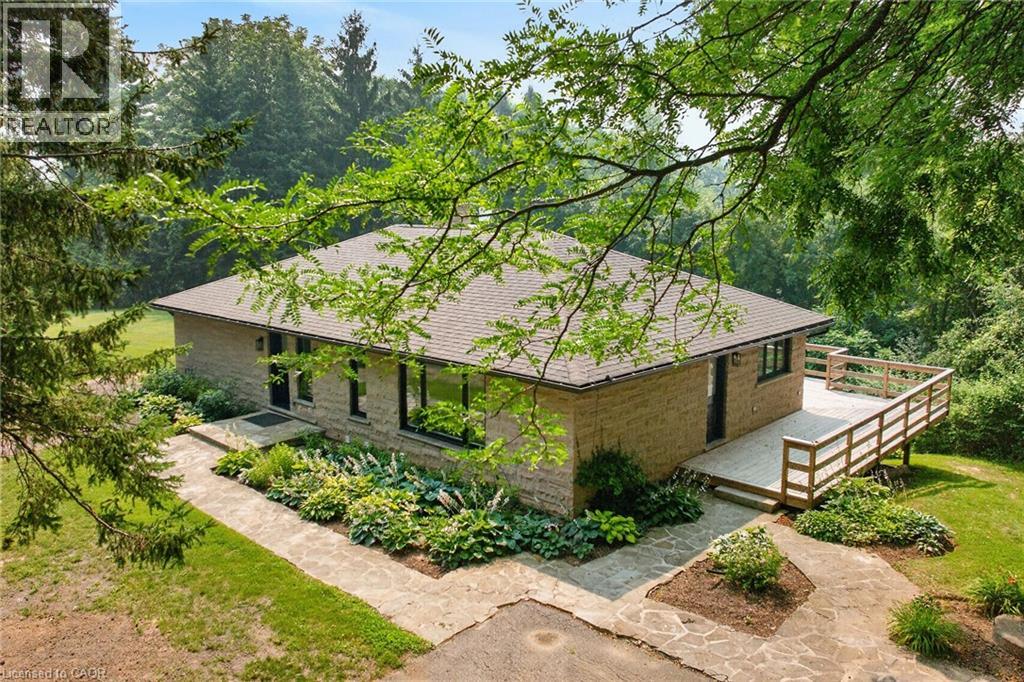 1376 MINERAL SPRINGS Road, Ancaster