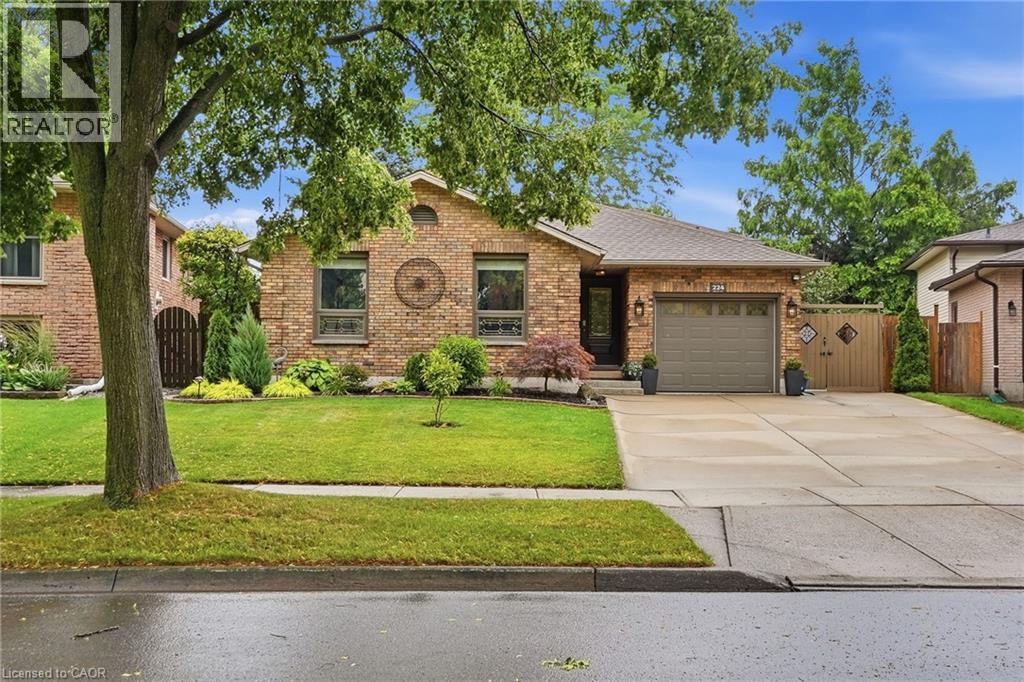 224 ATHENIA Drive, Stoney Creek