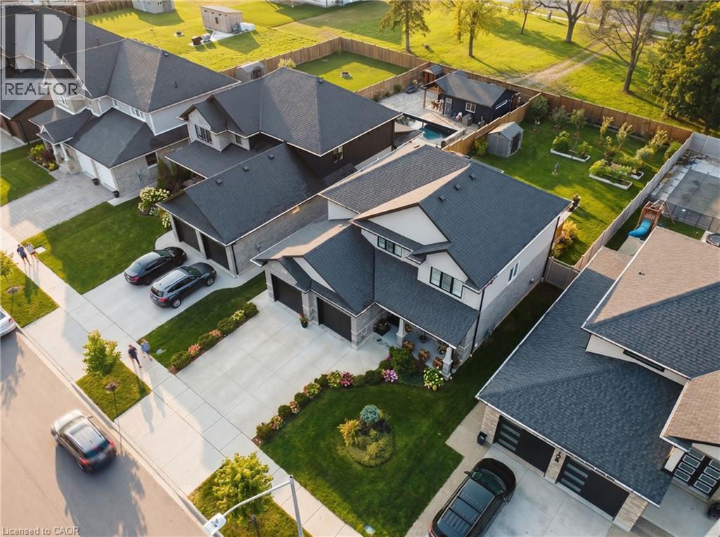 104 THAMES SPRINGS Crescent, Thamesford