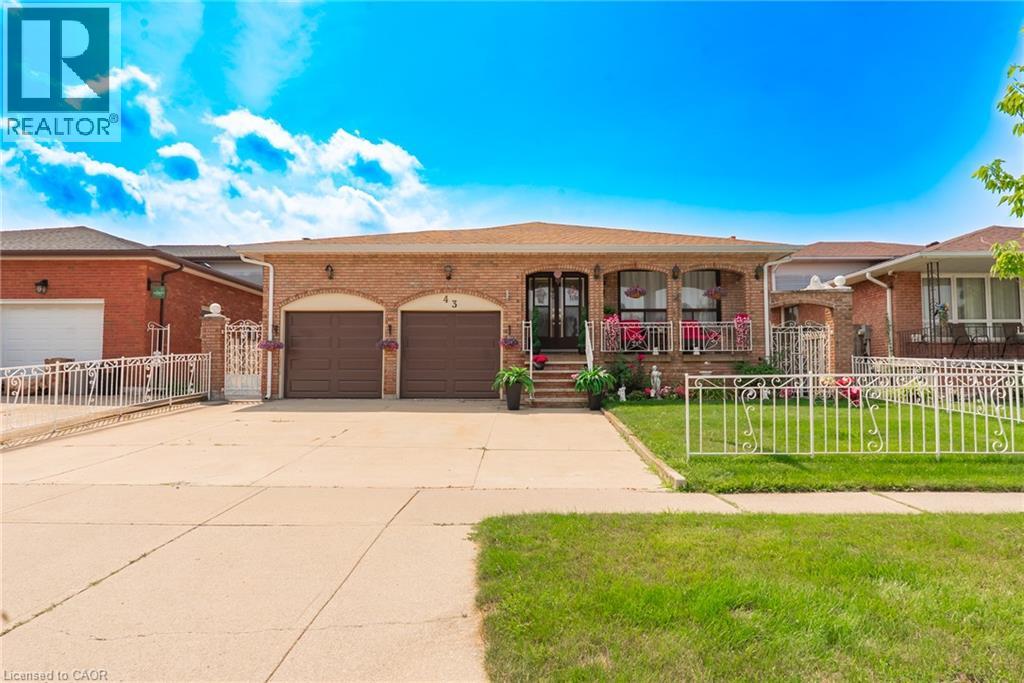 43 HENLEY Drive, Stoney Creek