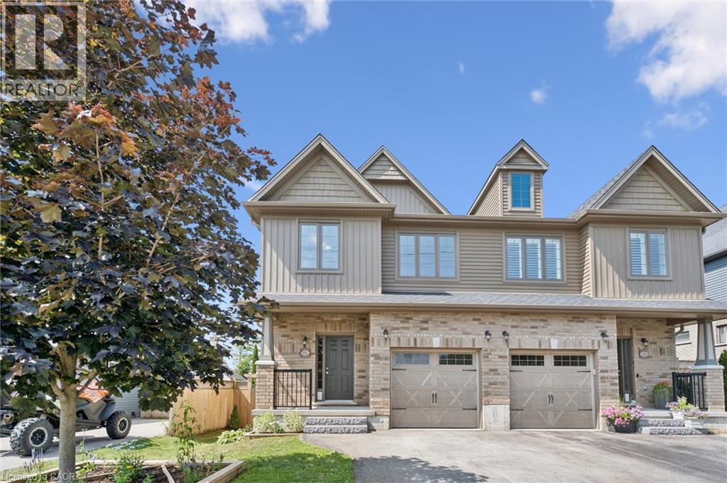 898 GZOWSKI Street, Fergus