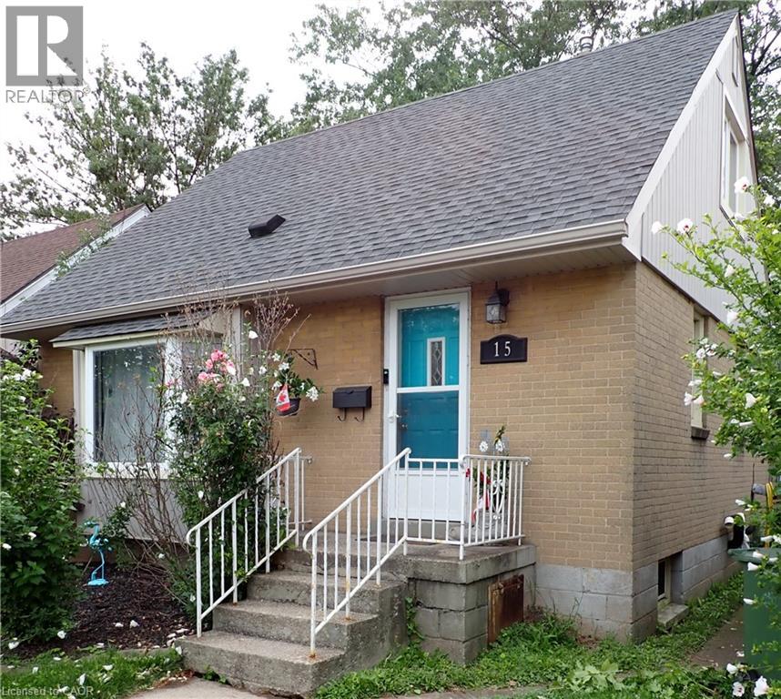 15 BLAIR Avenue, Hamilton