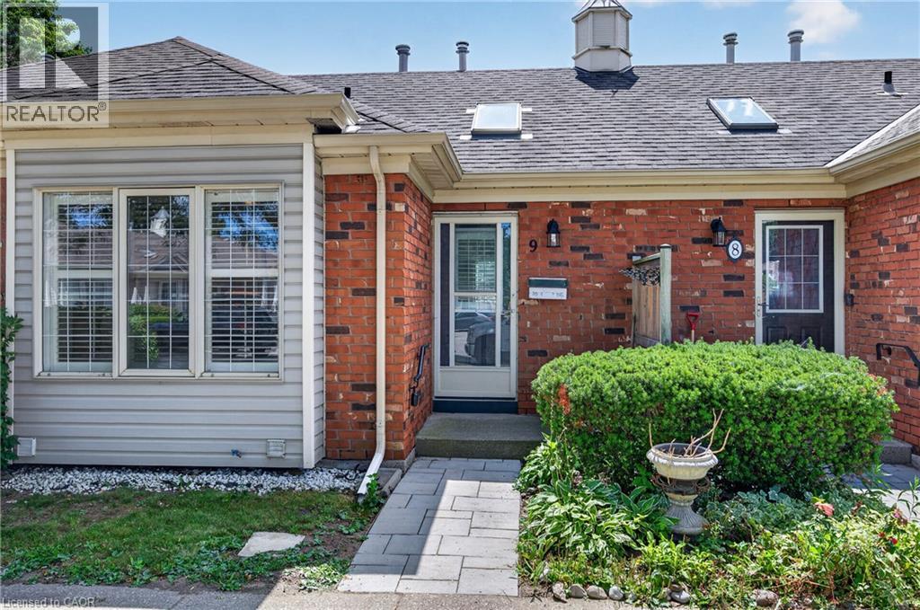 175 FIDDLERS GREEN Road UnitNo. 9, Hamilton
