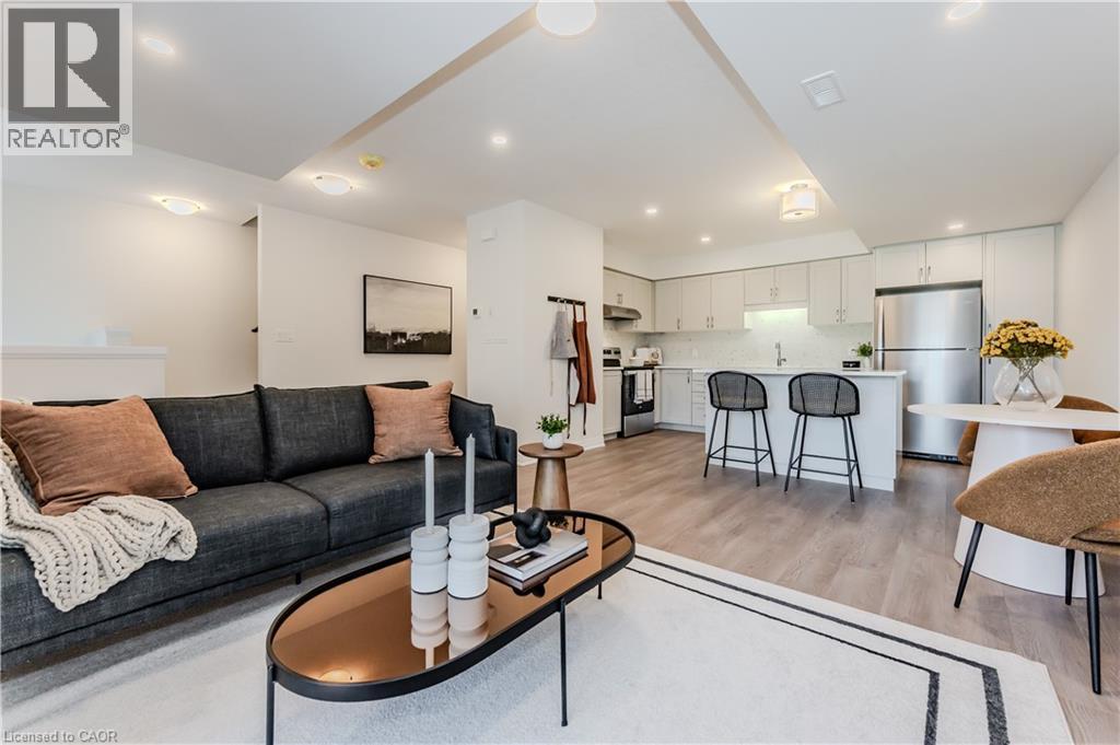 704 BENNINGER Drive UnitNo. C016, Kitchener