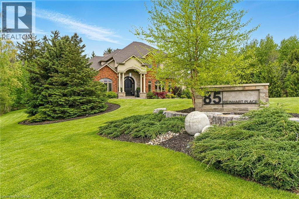 85 REINHART Place, Petersburg