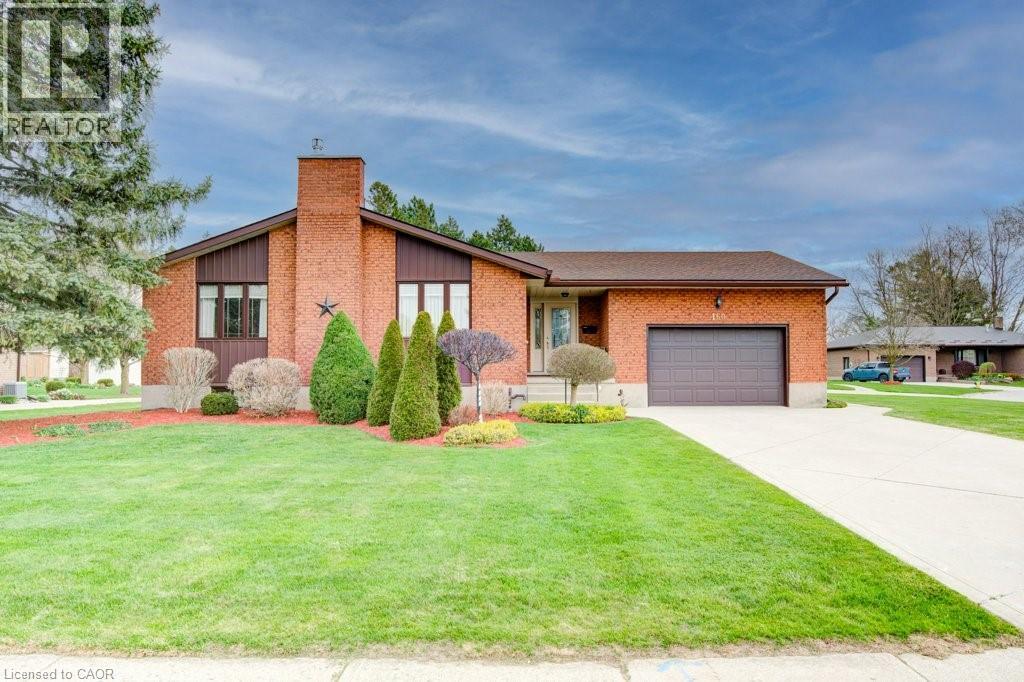 160 SCOTT Court, Tavistock