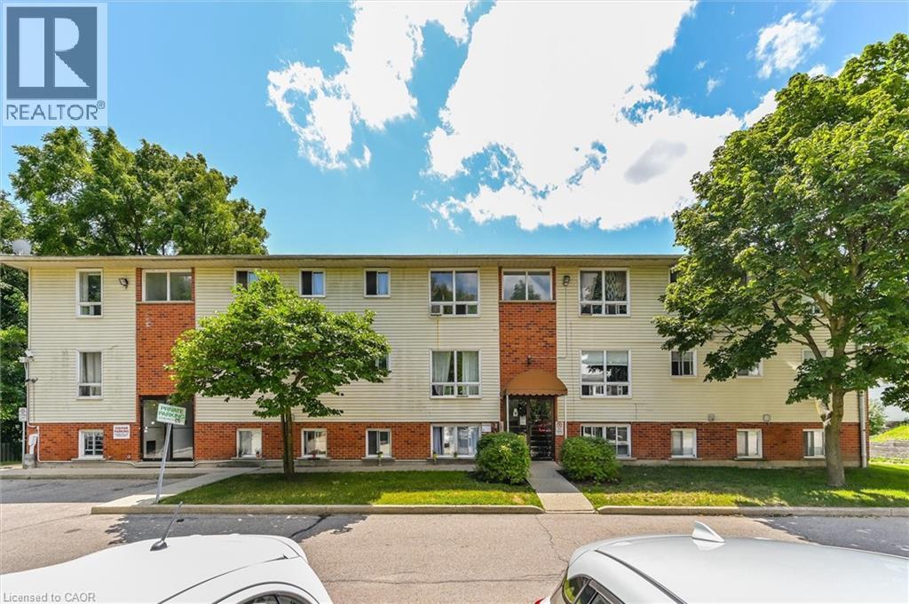 119 CEDAR Street S UnitNo. 12, Kitchener