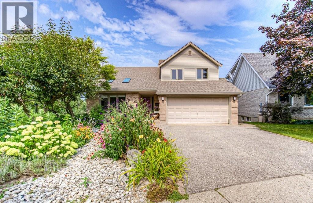 482 APPLEDALE Crescent, Waterloo