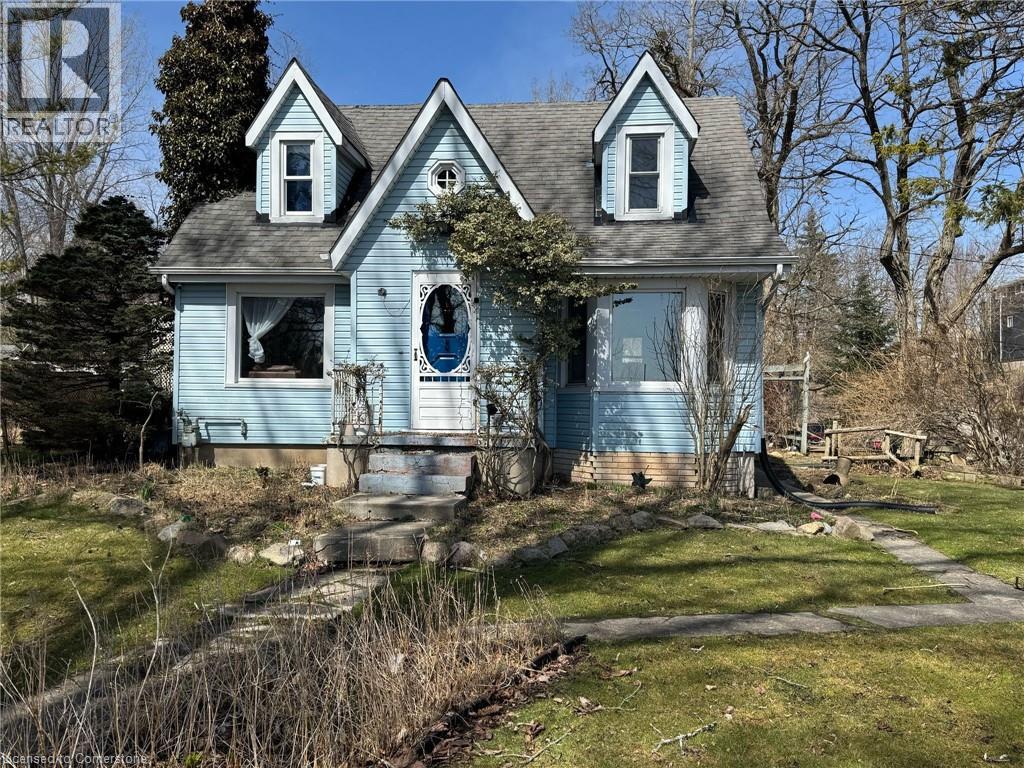 329 GEORGE Street, Port Stanley