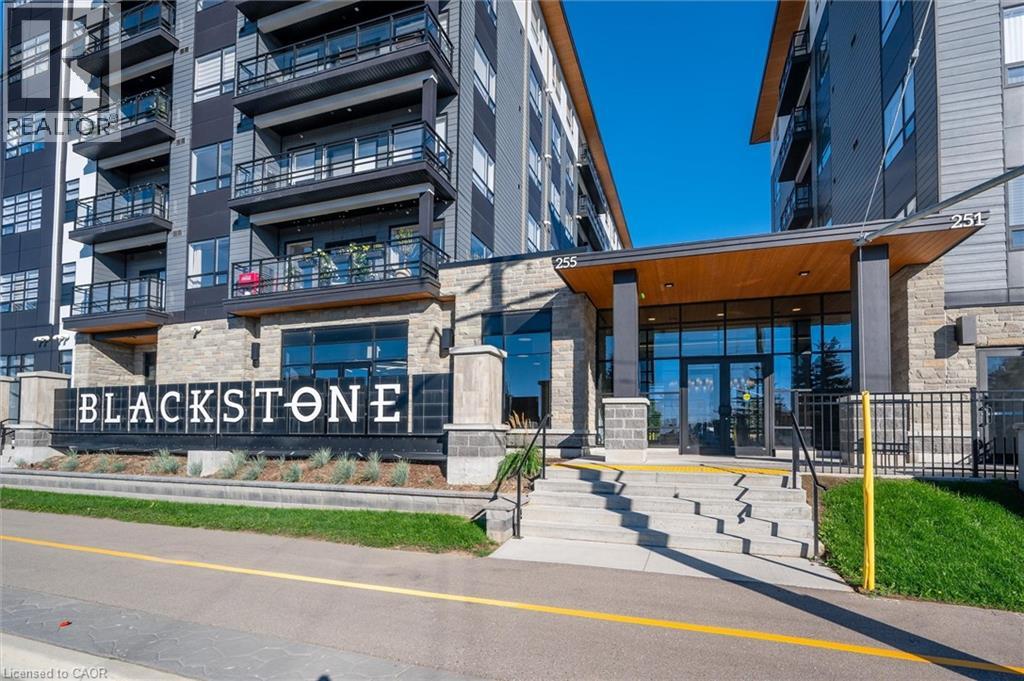 251 NORTHFIELD Drive E UnitNo. 319, Waterloo