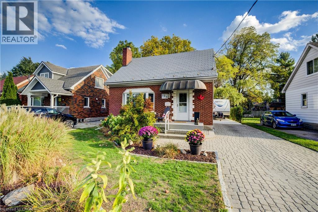 129 TALBOT Street, Kitchener