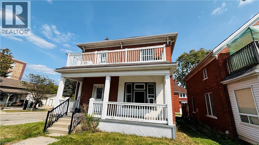 30 REGINA Street N, Waterloo