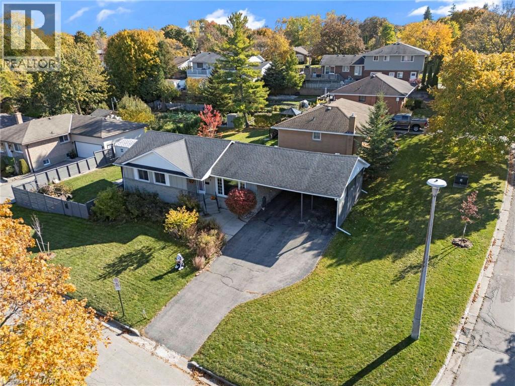 2 GRENADA Drive, Simcoe