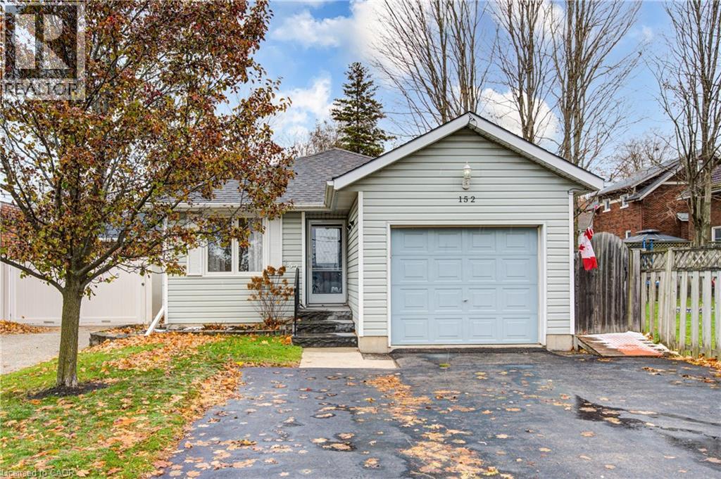 152 OXFORD Street, Woodstock