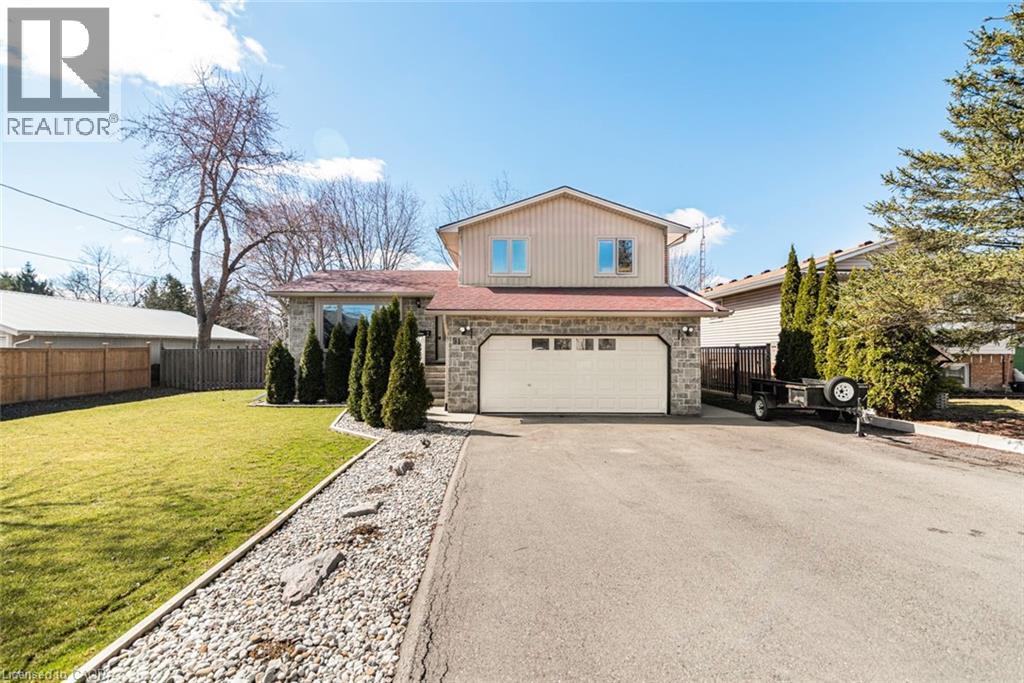 91 THORBURN Street S, Cayuga