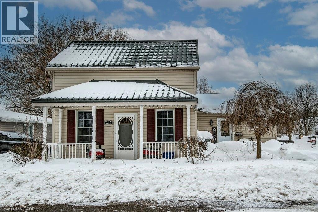 245 JOHN ROSA Street E, Listowel