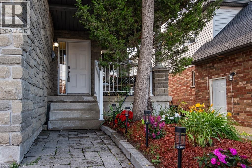 11 APPLE RIDGE Drive, Kitchener