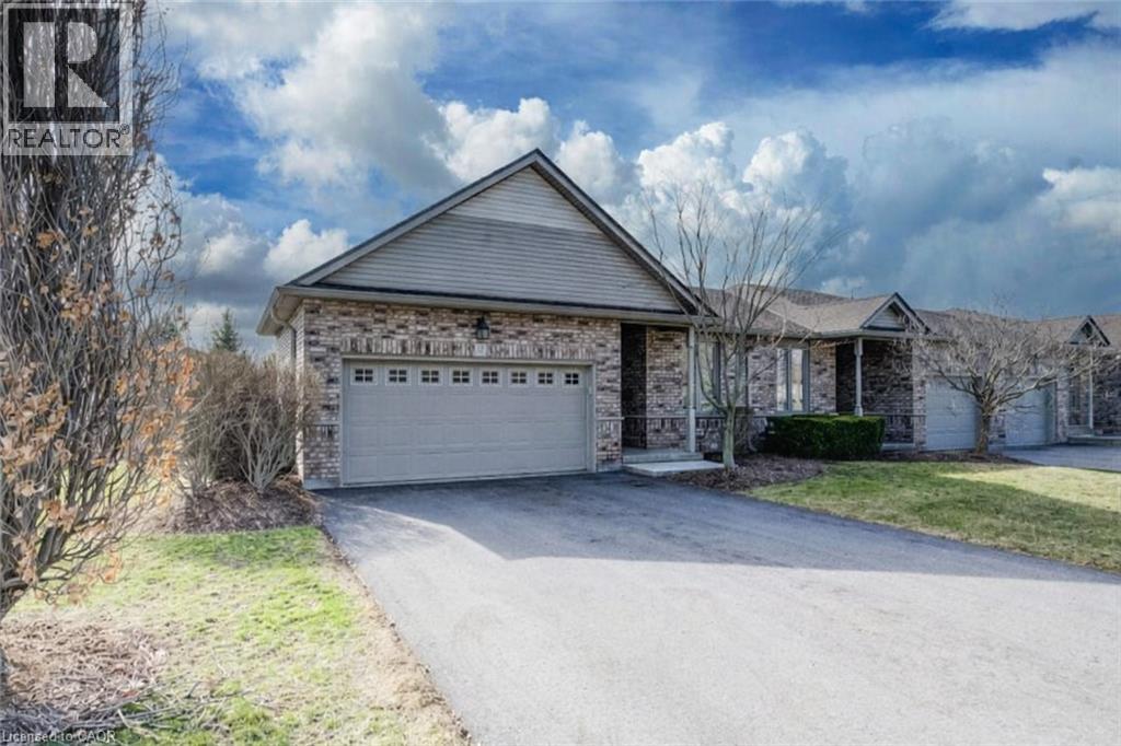 20 ISHERWOOD Avenue UnitNo. 17, Cambridge