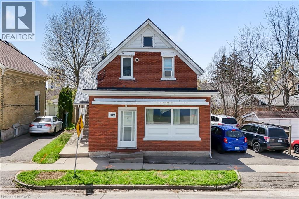 109 MOORE Avenue, Waterloo