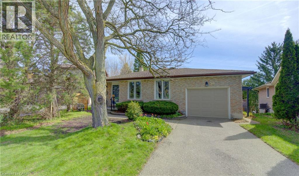 18 RIPLEY Crescent, Kitchener