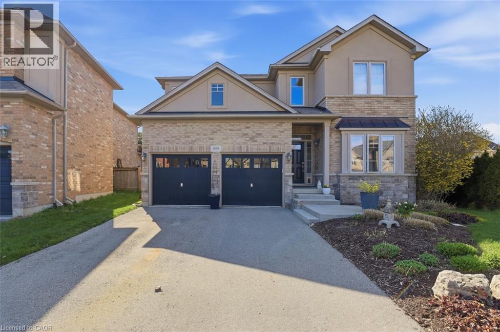 909 KING RAIL Court, Kitchener