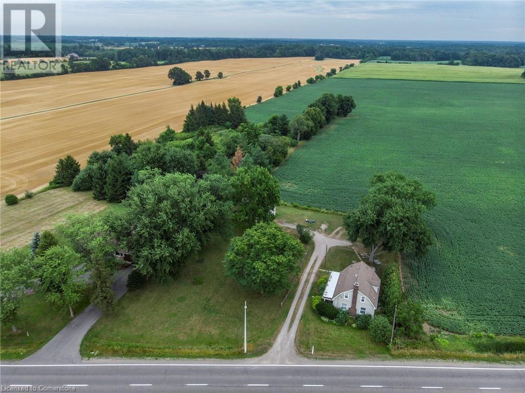 2546 WILSON Street, Ancaster
