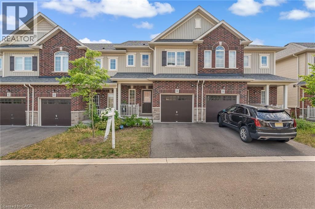38 DEWBERRY Drive, Kitchener