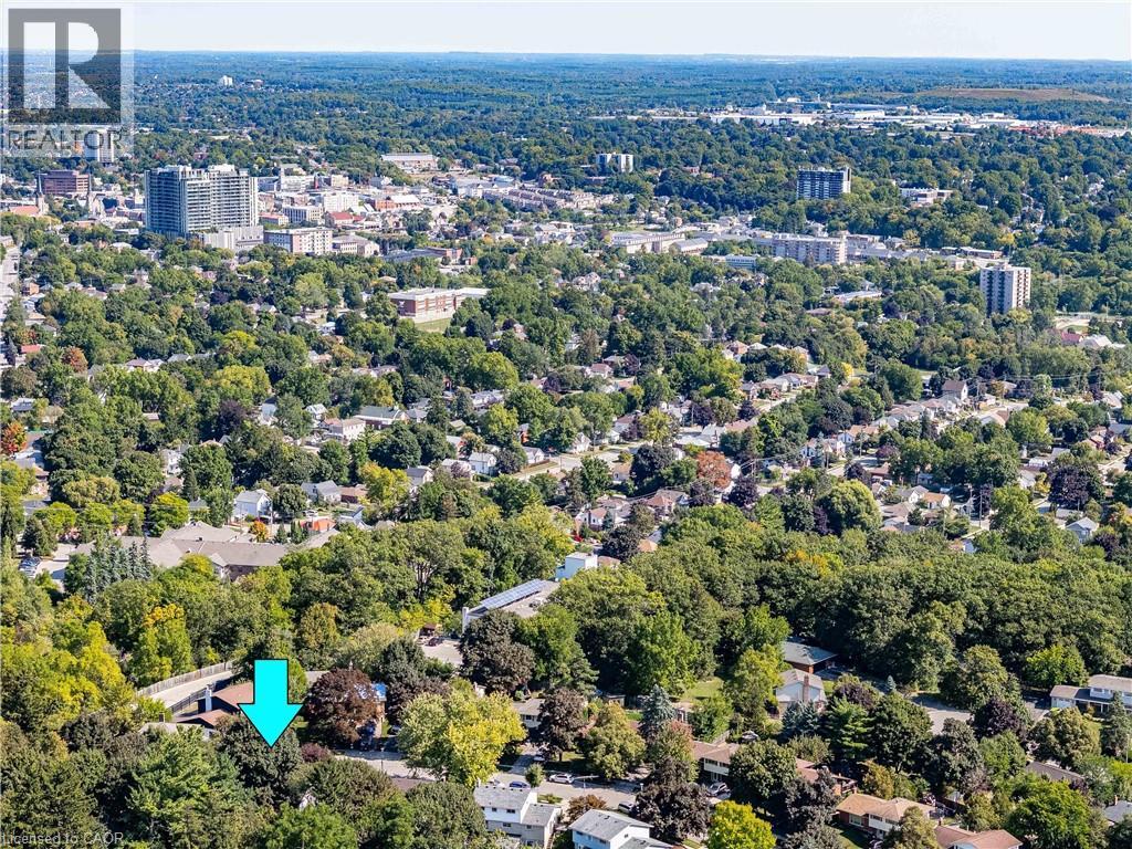 20 CRESTWOOD Drive, Cambridge