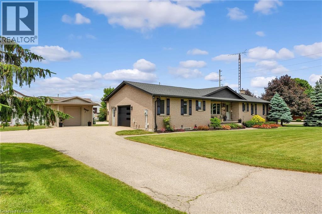 1 SHANTZ Place, Wallenstein