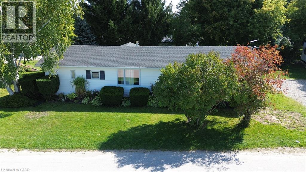 450 TREMAINE Avenue UnitNo. 15, Listowel