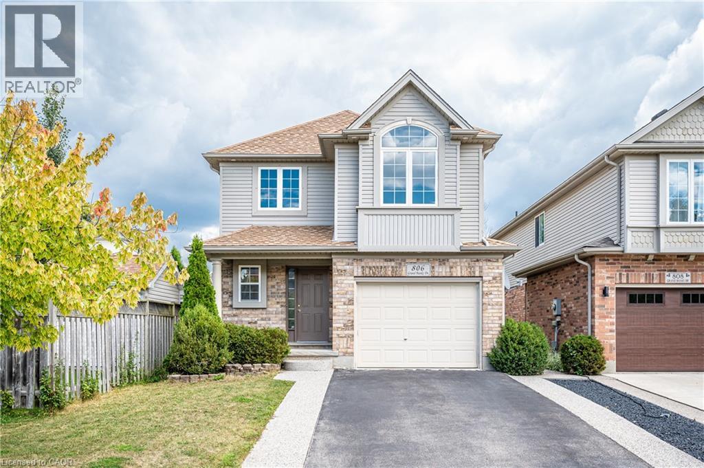 806 GRAND BANKS Drive, Waterloo