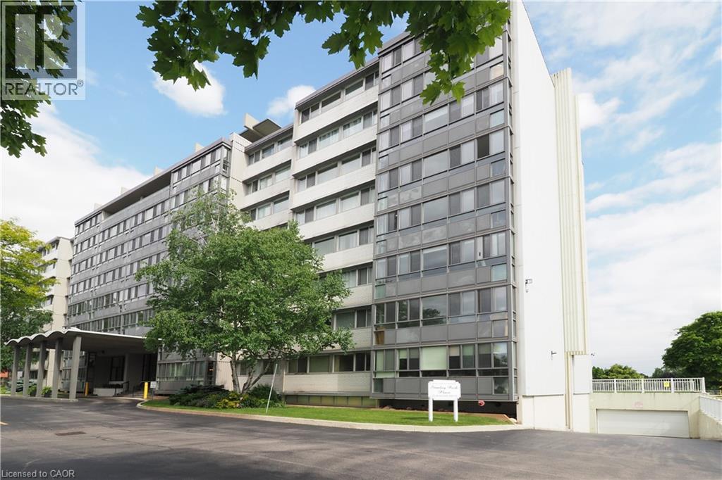 24 MIDLAND Drive UnitNo. 406, Kitchener