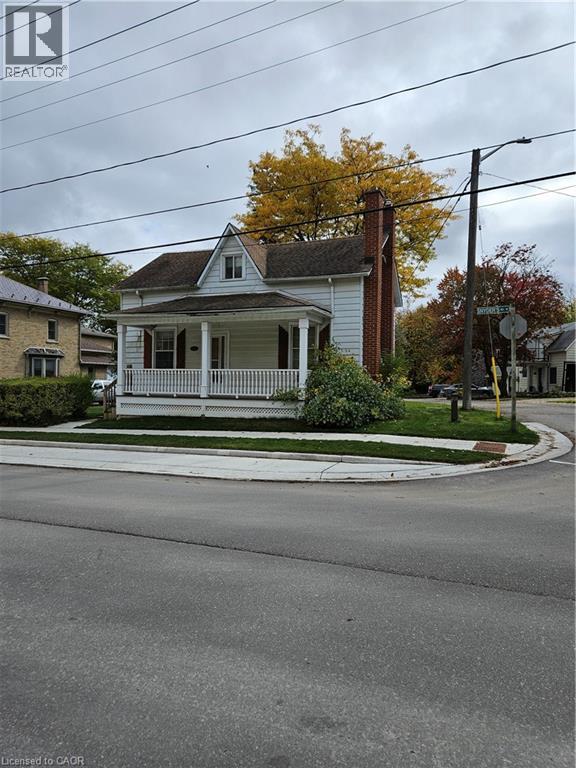 111 SNYDER S Road W, Baden