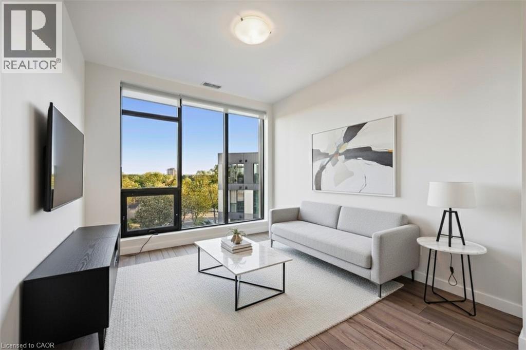 690 KING Street W UnitNo. 622, Kitchener