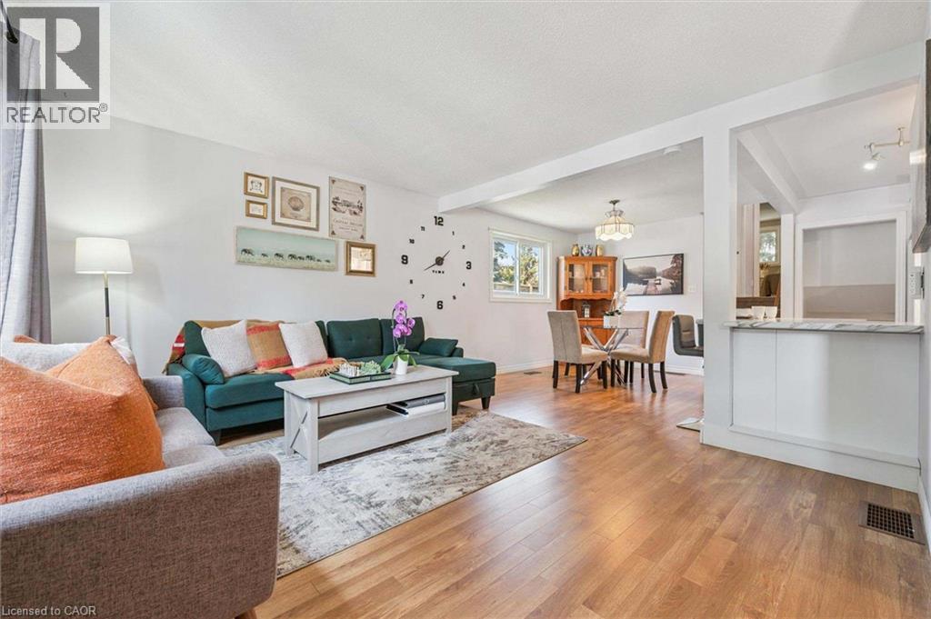 158 BARNICKE Drive, Cambridge