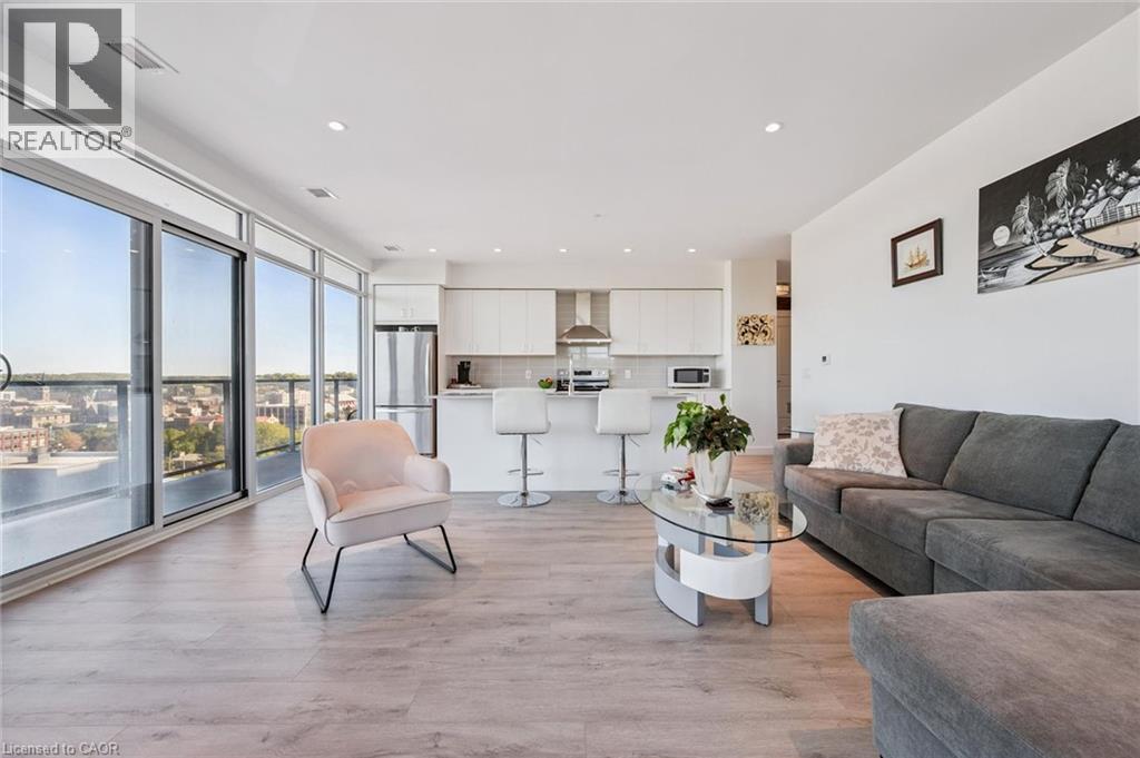 15 GLEBE Street UnitNo. 902, Cambridge