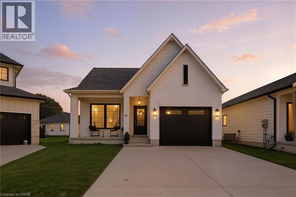 10 MACNEIL Court, Port Burwell