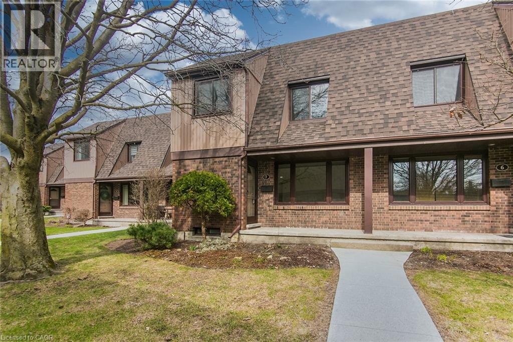 279 SANDOWNE Drive UnitNo. 7, Waterloo