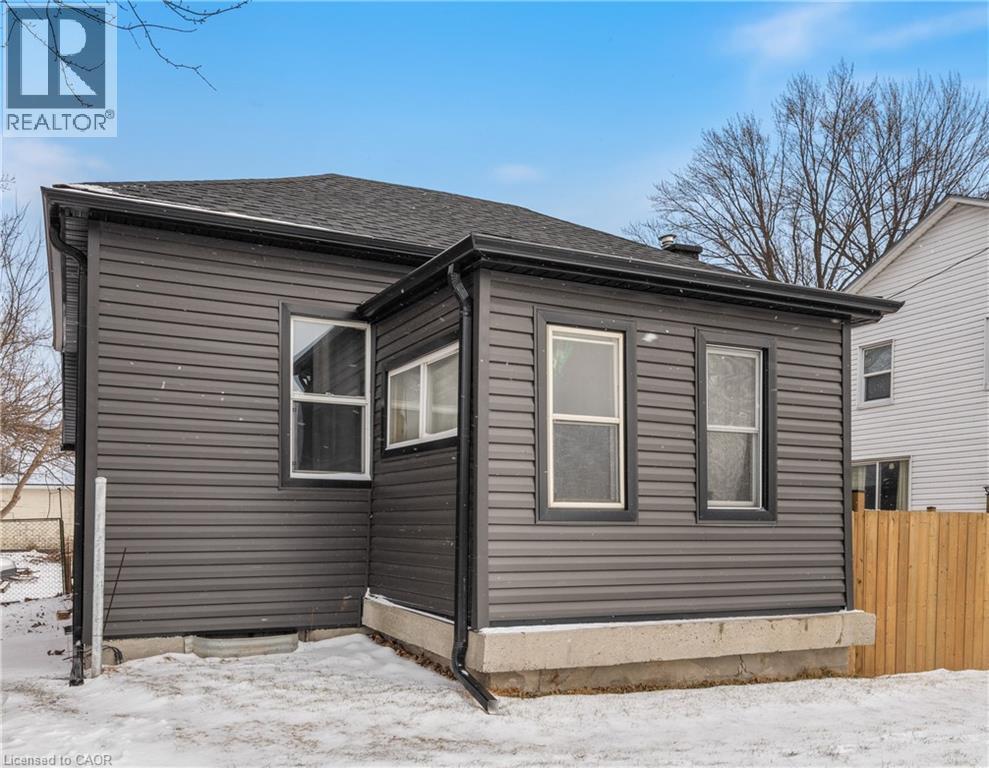 162 N BROCK Street N, Sarnia