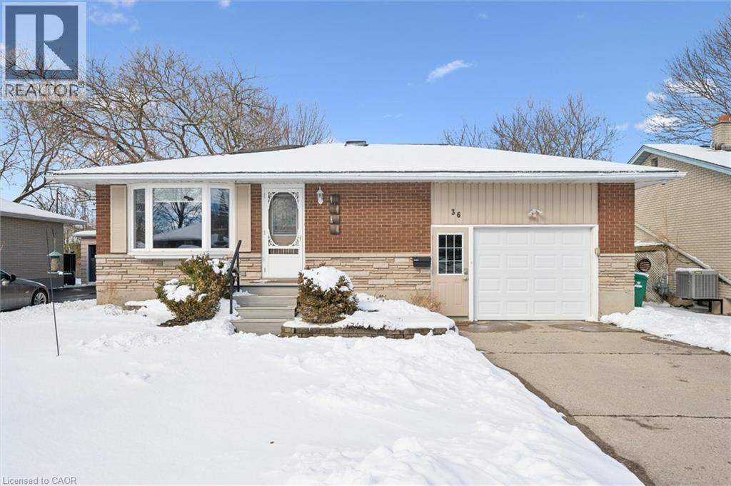 36 BLUEJAY Road, Elmira